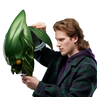 MARVEL LEGENDS SERIES GREEN GOBLIN ROLEPLAY HELMET 6.png